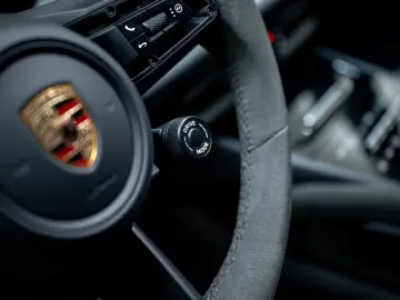 Porsche Cayenne Coupe Turbo E-Hybrid   PTS   GT PACKAGE