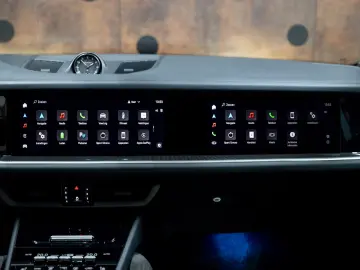 Porsche Cayenne Coupe Turbo E-Hybrid   PTS   GT PACKAGE