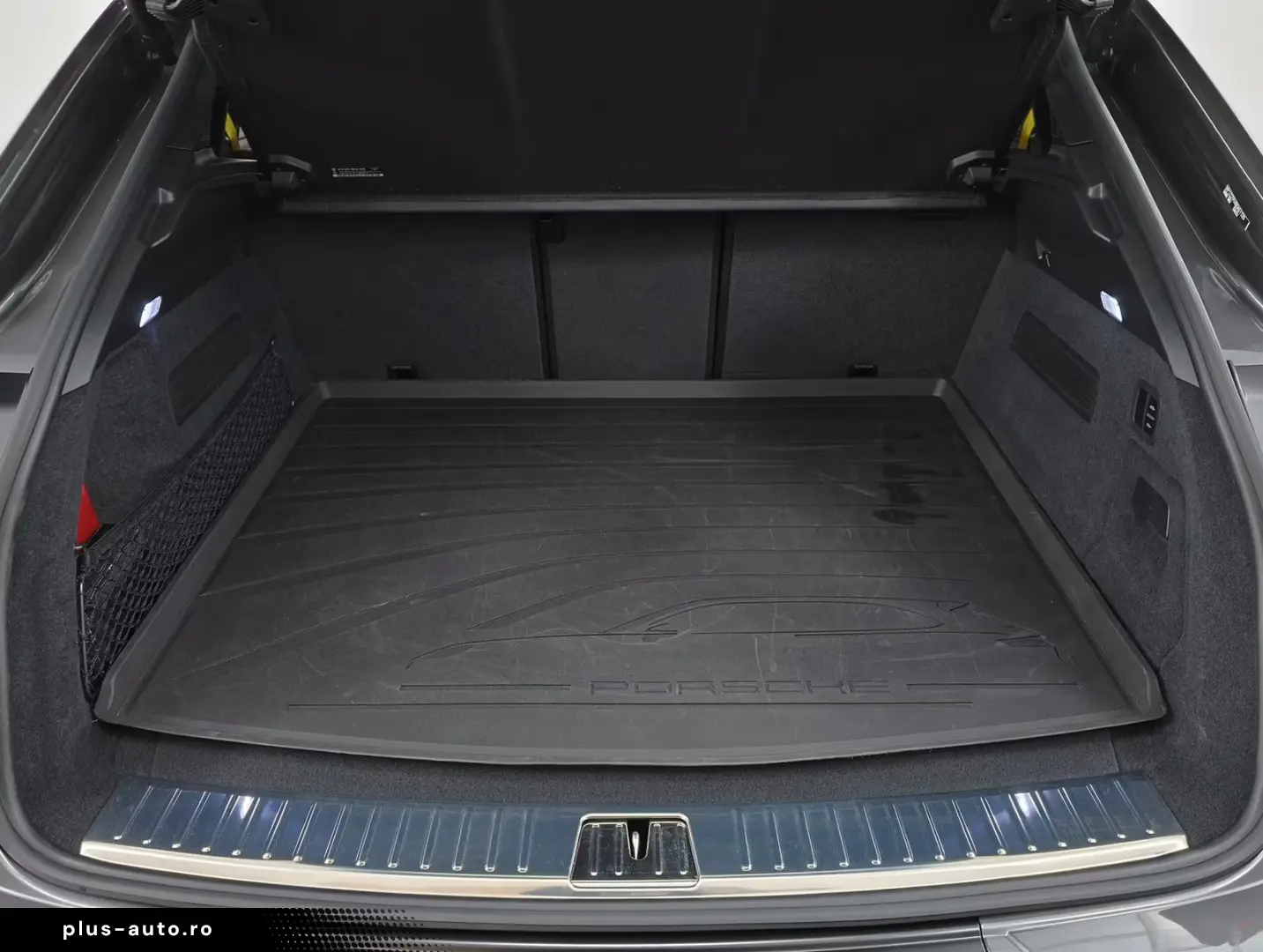 Porsche Cayenne Coupe Turbo E-Hybrid mit GT-Paket
