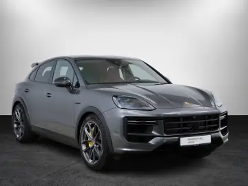 Porsche Cayenne Coupe Turbo E-Hybrid mit GT-Paket