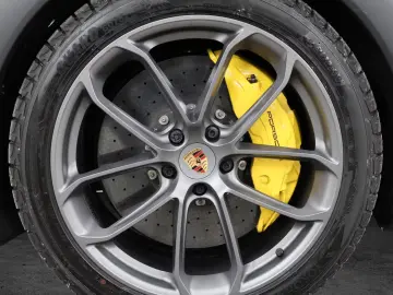 Porsche Cayenne Coupe Turbo E-Hybrid mit GT-Paket