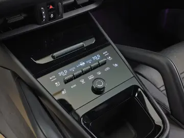 Porsche Cayenne Coupe Turbo E-Hybrid mit GT-Paket