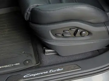 Porsche Cayenne Coupe Turbo E-Hybrid mit GT-Paket