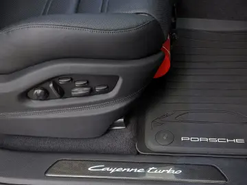 Porsche Cayenne Coupe Turbo E-Hybrid mit GT-Paket