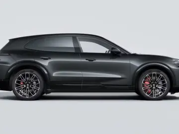 Porsche Cayenne Turbo Electric Panoramadach Active Ride