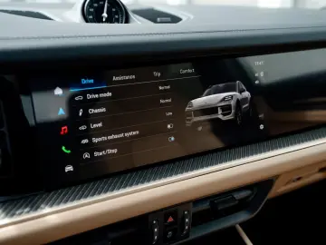 Porsche Cayenne GTS Coupe   Carbon EXT   Burmester   TV