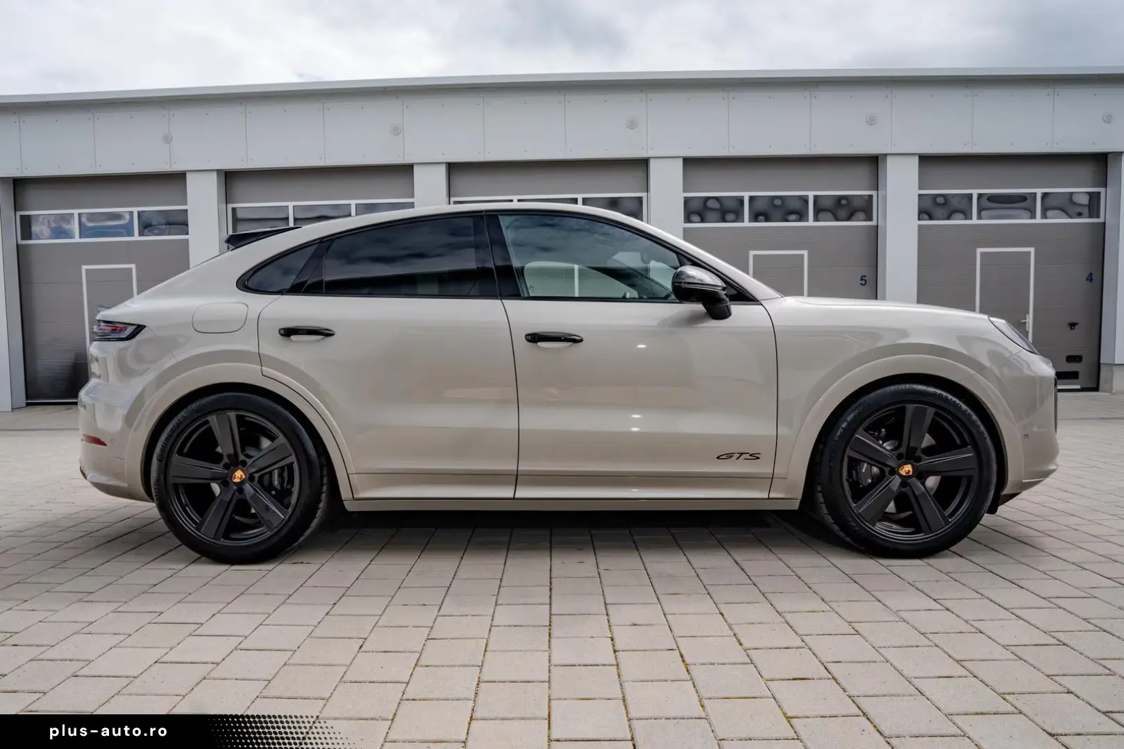 Porsche Cayenne GTS Coupe   Carbon EXT   Burmester   TV