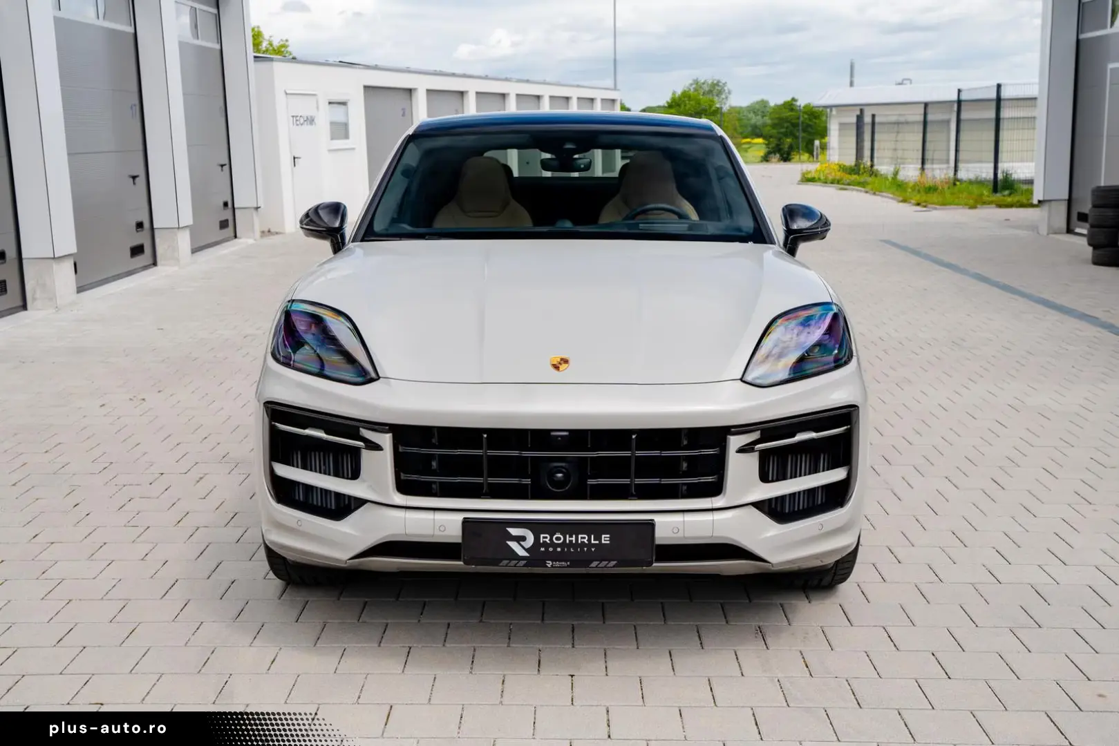 Porsche Cayenne GTS Coupe   Carbon EXT   Burmester   TV