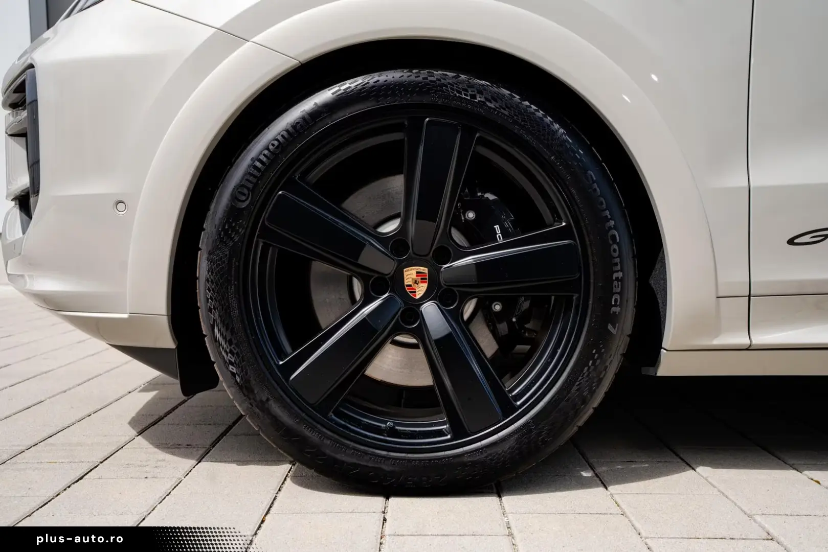 Porsche Cayenne GTS Coupe   Carbon EXT   Burmester   TV