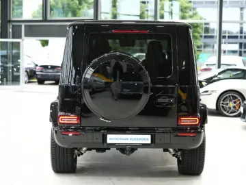 MERCEDES-BENZ G63 AMG PERFORMANCE NIGHT II CARBON FO&hellip;