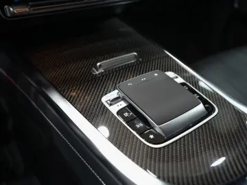 MERCEDES-BENZ G63 AMG PERFORMANCE NIGHT II CARBON FO&hellip;