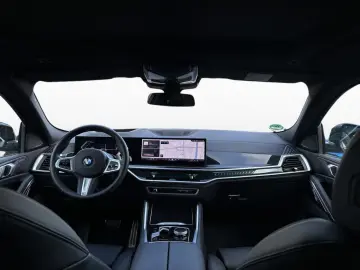 BMW X6 xDr40i M SPORT SoftCl AdLED AHK Pano StHz H K