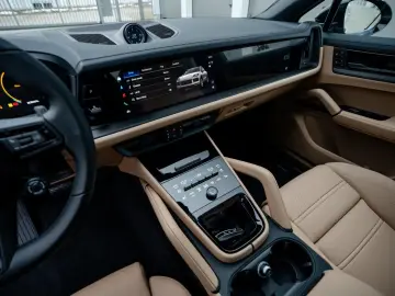 Porsche Cayenne Coupe   MY26   Cashmere   SportDesign