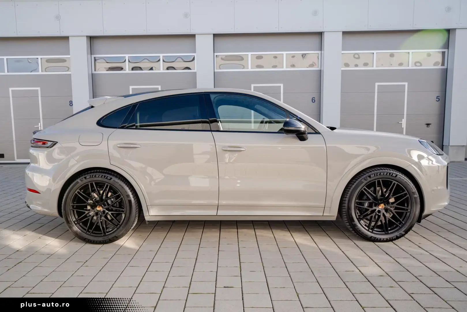 Porsche Cayenne Coupe Black Edition   Prod 2025   TV