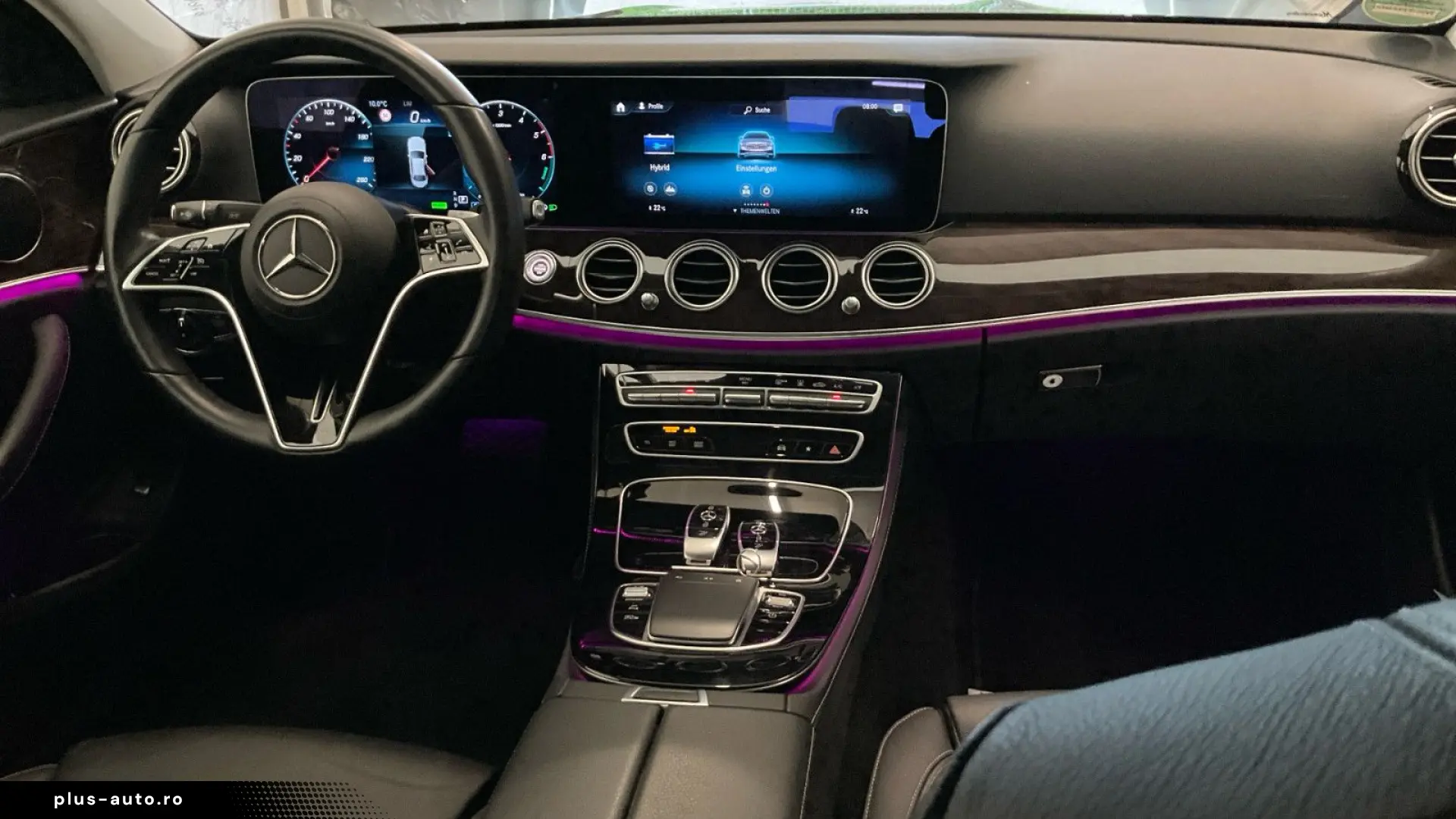 MERCEDES-BENZ E 300 de ALLRAD VollLeder AHK Kamera Mubeam 18