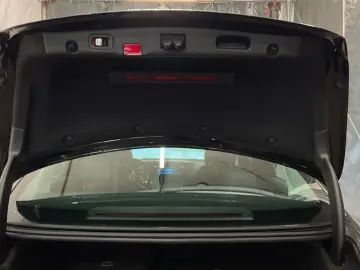 MERCEDES-BENZ E 300 de ALLRAD VollLeder AHK Kamera Mubeam 18