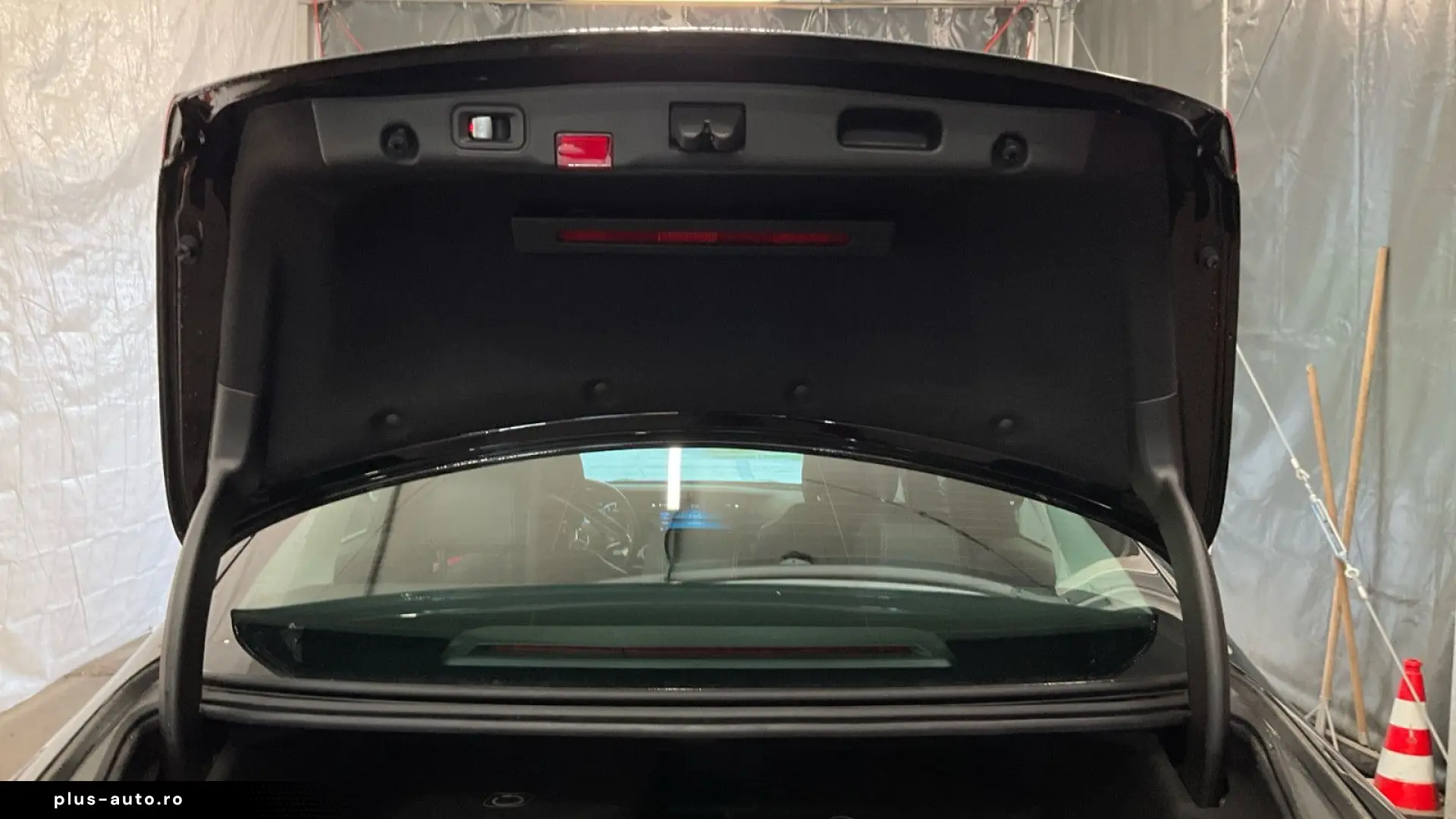 MERCEDES-BENZ E 300 de ALLRAD VollLeder AHK Kamera Mubeam 18