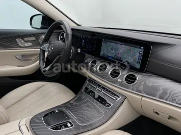 MERCEDES-BENZ E 300de 4Matic  AMG-Line Exclusive  PANO 360