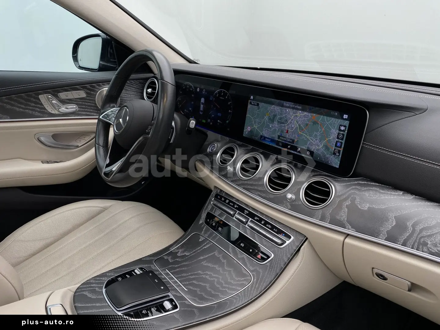 MERCEDES-BENZ E 300de 4Matic  AMG-Line Exclusive  PANO 360