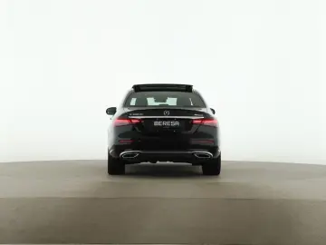 MERCEDES-BENZ E 300 de 4M Exclusive Avantgarde Pano
