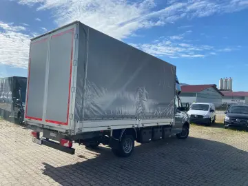 MERCEDES-BENZ Sprinter 517  fast neu VOLL