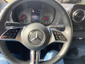 MERCEDES-BENZ Sprinter 517  fast neu VOLL