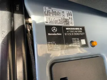 MERCEDES-BENZ Sprinter 517  fast neu VOLL