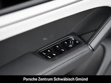Porsche Cayenne GTS Coupe HA-Lenkung InnoDrive Head-Up