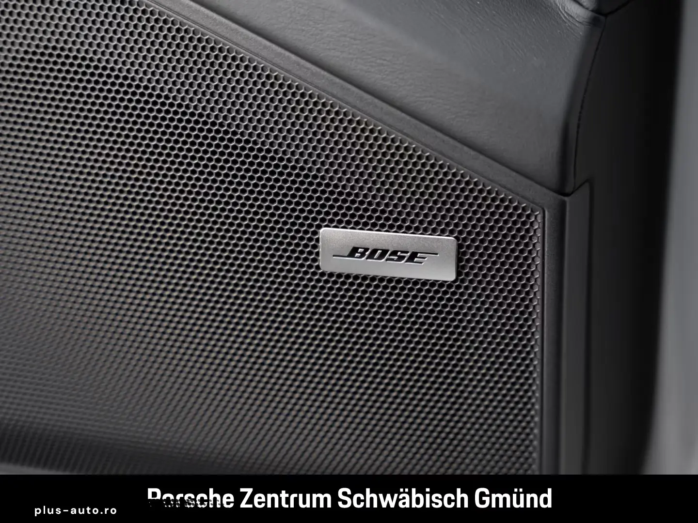 Porsche Cayenne GTS Coupe HA-Lenkung InnoDrive Head-Up