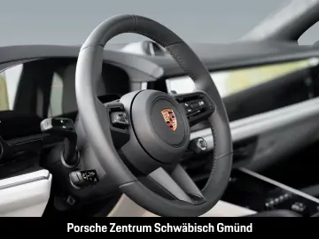 Porsche Cayenne GTS Coupe HA-Lenkung InnoDrive Head-Up