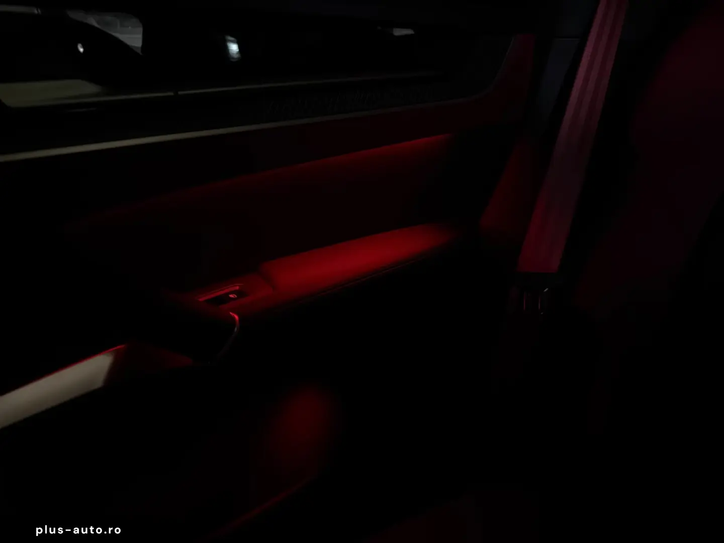 Porsche Cayenne Coupe Turbo E-Hybrid Chrono Carbon Tv