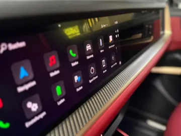 Porsche Cayenne Coupe Turbo E-Hybrid Chrono Carbon Tv