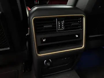 Porsche Cayenne Coupe Turbo E-Hybrid Chrono Carbon Tv