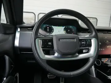 LAND ROVER RR D350 HSE Pano ACC 4WS  SV leather 23