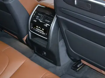 BMW X6 40d xD M Sport LUFT MASSAGE DR.ASS.PRO SOFTCL