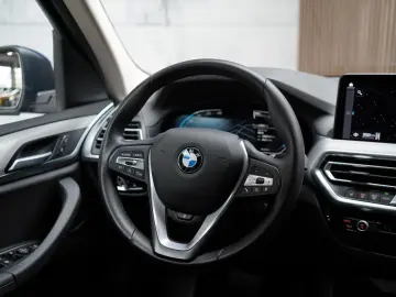 BMW X3 xDrive 20d   Cockpit Professional   LED   SHZ