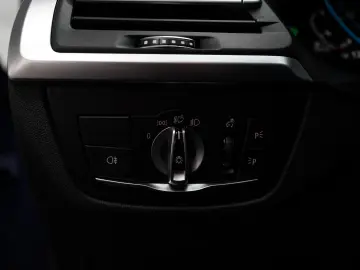 BMW X3 xDrive 20d   Cockpit Professional   LED   SHZ