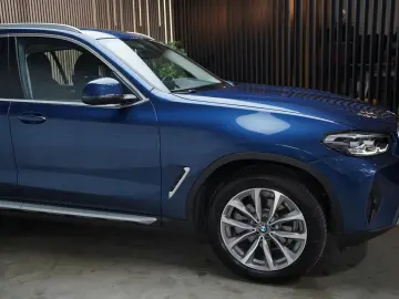 BMW X3 xDrive 20d   Cockpit Professional   LED   SHZ
