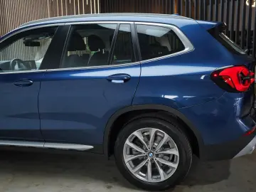 BMW X3 xDrive 20d   Cockpit Professional   LED   SHZ