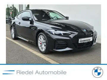 BMW M440i xDrive Coupe M Sportpaket Pro Standhzg AHK