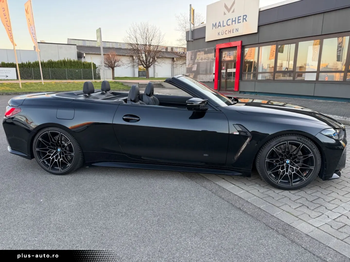 BMW M4 Competition Cabrio - H&K - 360  - DrivAss