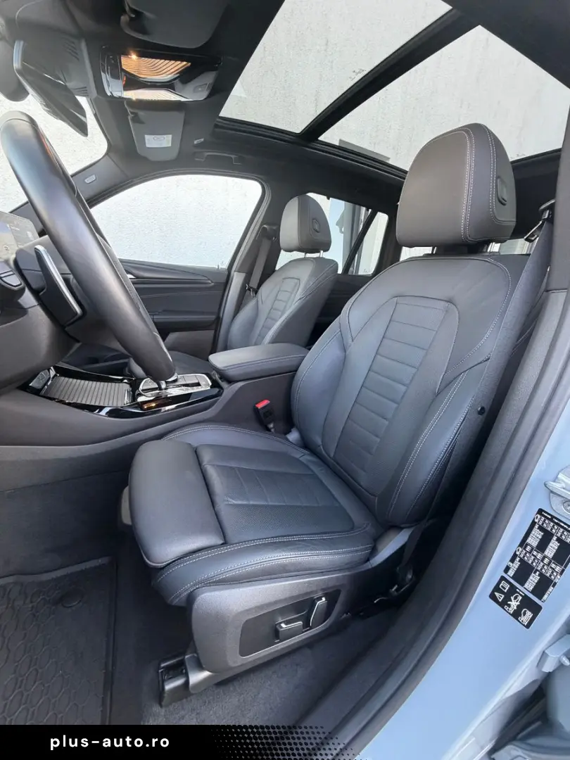 BMW X3 xDrive20d M Sport (AHK Pano 20  Memory)