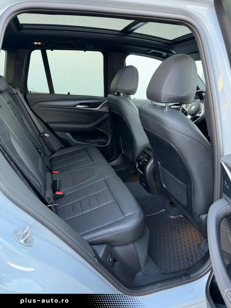 BMW X3 xDrive20d M Sport (AHK Pano 20  Memory)