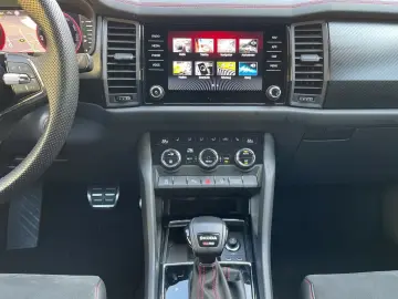 SKODA Kodiaq RS 4x4 2.0 TSI DSG