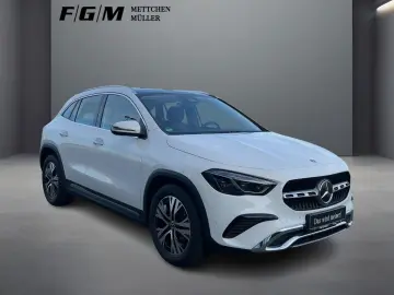 MERCEDES-BENZ GLA 250 4MATIC Progressive Navi Pano.-&hellip;