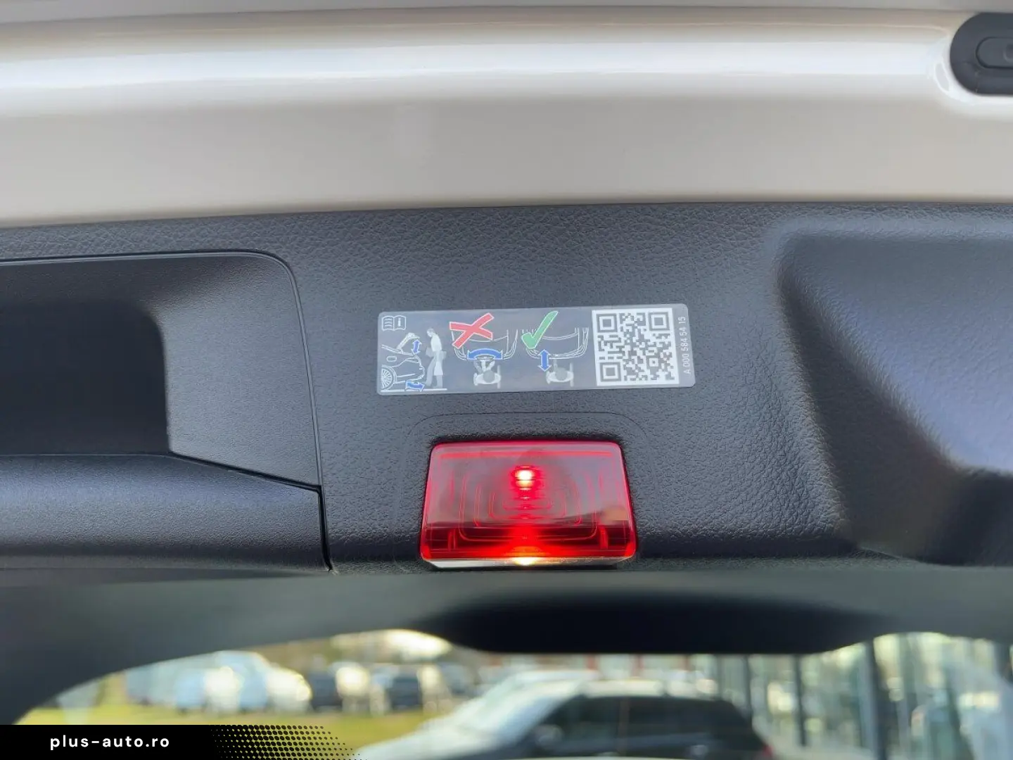 MERCEDES-BENZ GLA 250 4MATIC Progressive Navi Pano.-&hellip;