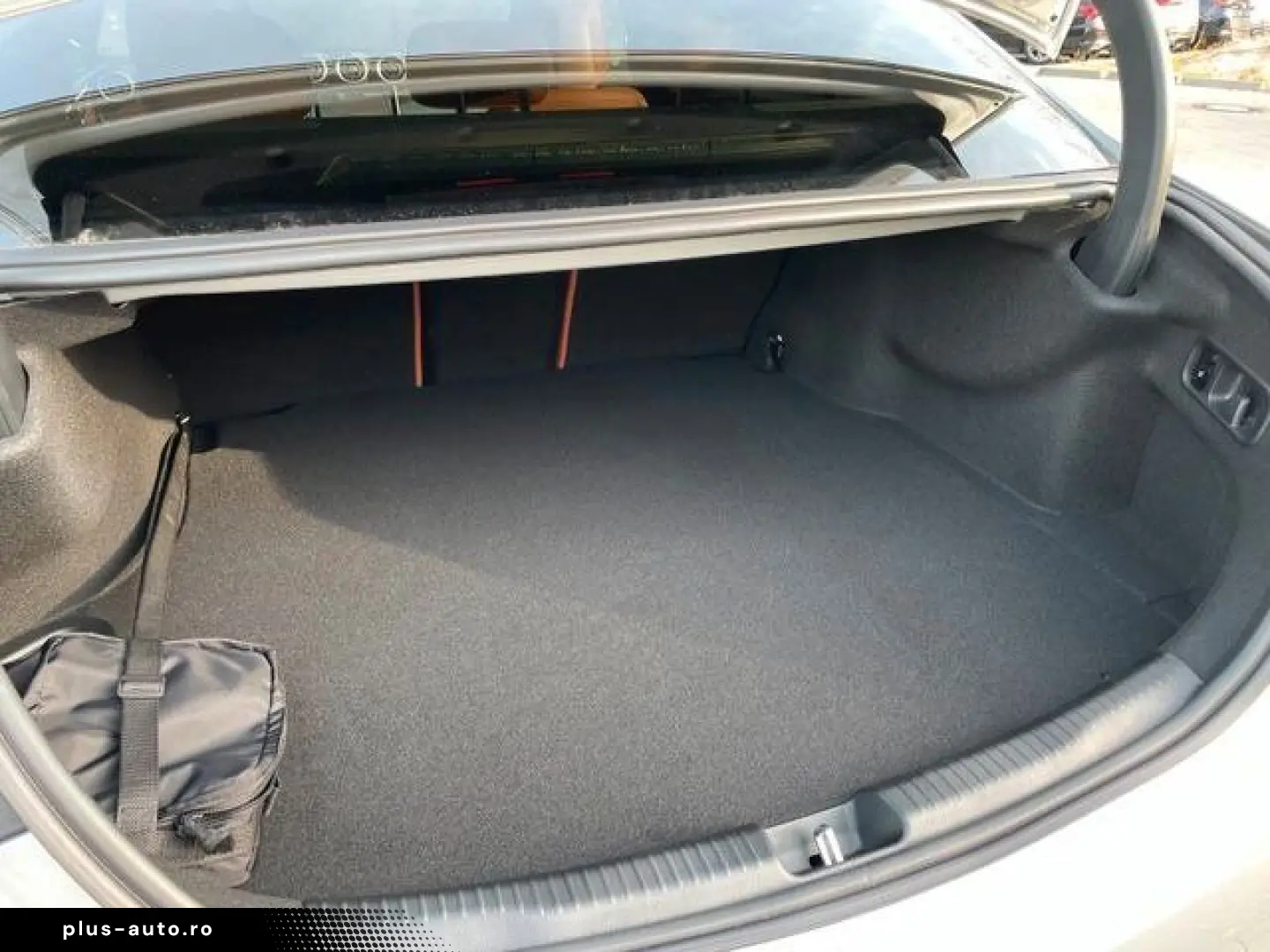 MERCEDES-BENZ C 300 de 4MATIC AMG Line Advanced Plus Navi