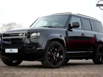 LAND ROVER Defender 110 X-DYNAMIC HSE STANDHEIZ 7SITZE AHK