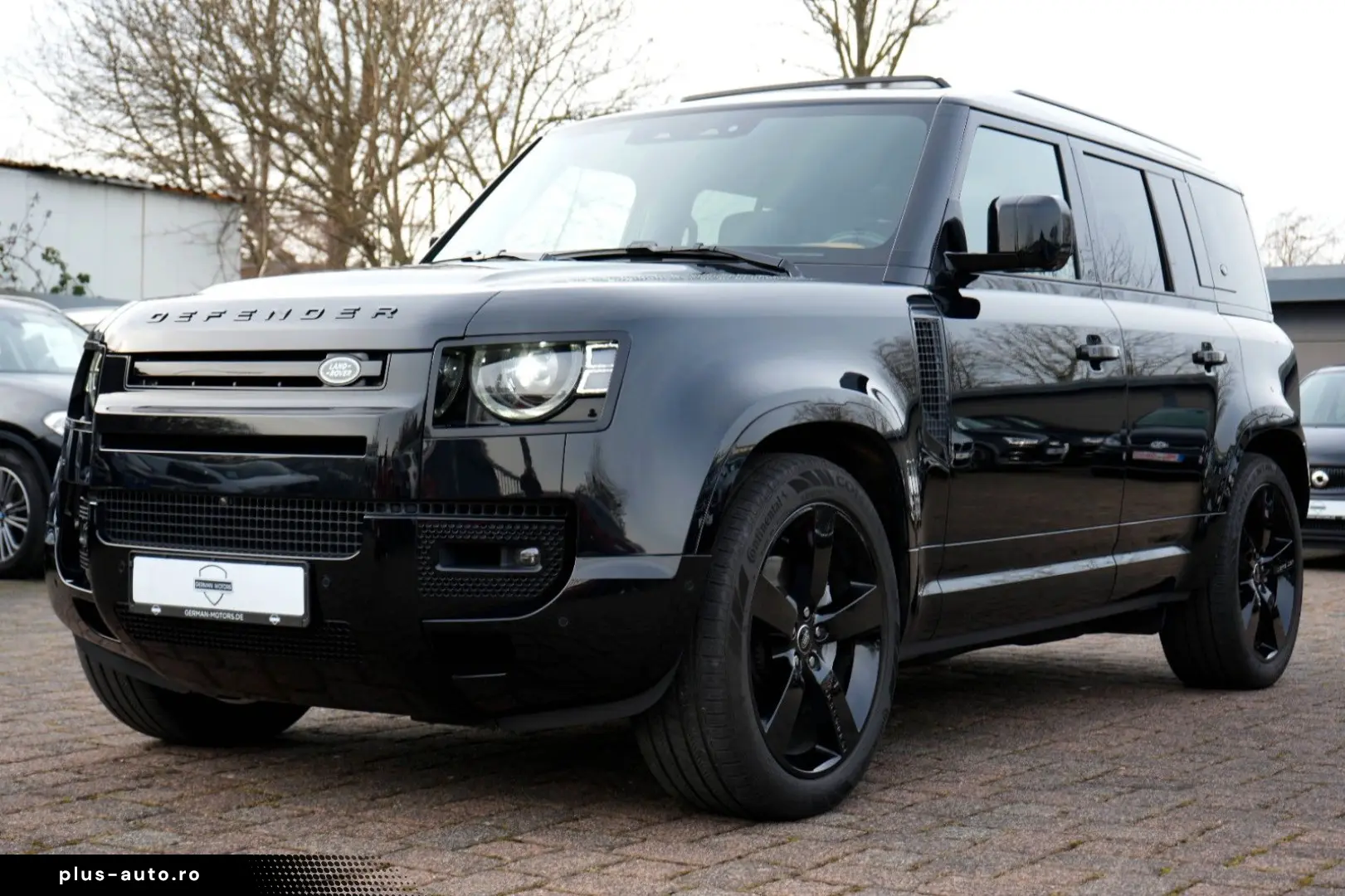 LAND ROVER Defender 110 X-DYNAMIC HSE STANDHEIZ 7SITZE AHK