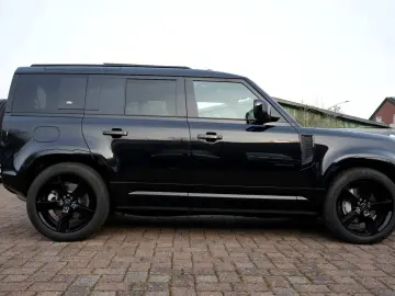 LAND ROVER Defender 110 X-DYNAMIC HSE STANDHEIZ 7SITZE AHK